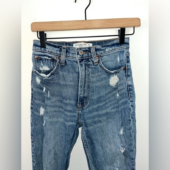 ABERCROMBIE & FITCH The Skinny High Rise Distressed Blue Jeans Size 25/0s - Picture 2 of 7
